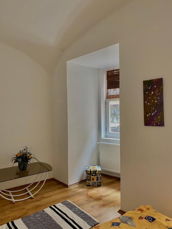 Grande Familia Apartman Lägenhet Eger Exteriör bild